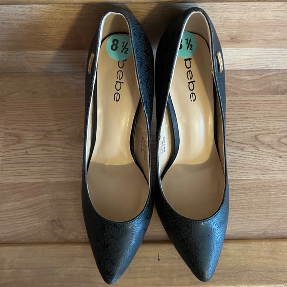 NWT - Bebe Heels - Picture 14 of 16